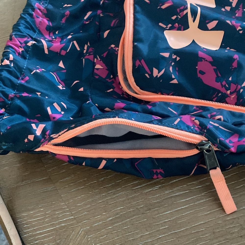 Under Armor undeniable drawstring backpack - Picture 4 of 5